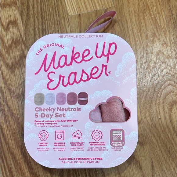 MakeUp Eraser Cheeky Neutrals Set - Pink and Cream - Picture 2 of 7